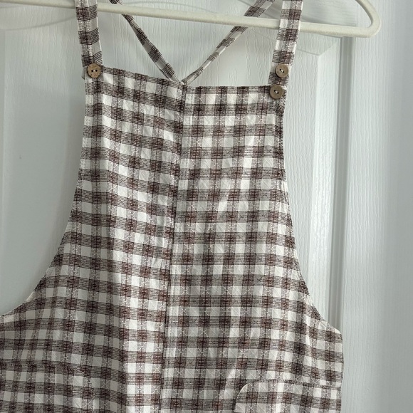 🎉 Host Pick 🎉 Free People Gingham cotton overalls romper. Perfect for summer! - Picture 7 of 10